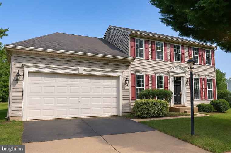 Photo of 15489 Marsh Overlook Dr Woodbridge, VA 22191