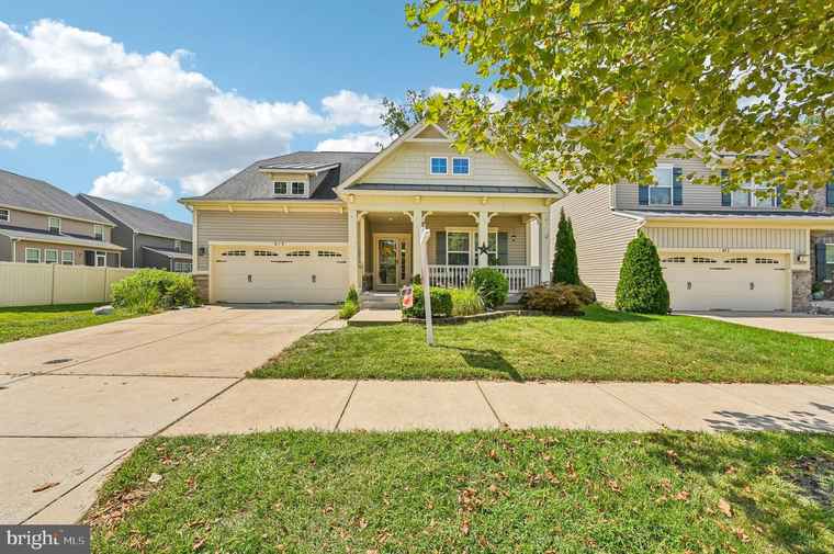 Photo of 819 Creekside Village Blvd Glen Burnie, MD 21060