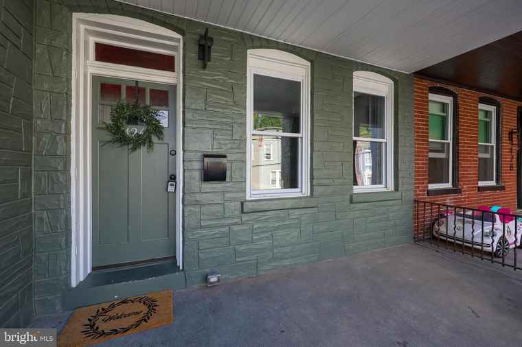 Photo of 426 Manor St Lancaster, PA 17603