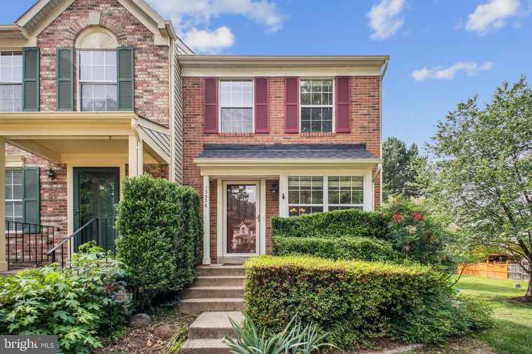 Photo of 13536 Ruddy Duck Rd Clifton, VA 20124