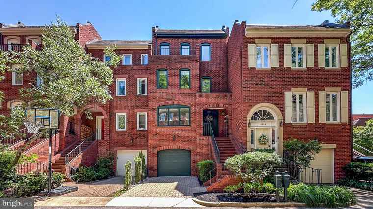 Photo of 3927 Georgetown Ct NW Washington, DC 20007