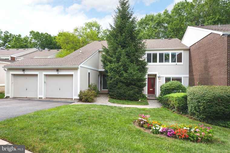 Photo of 16 Cameron Ct Princeton, NJ 08540