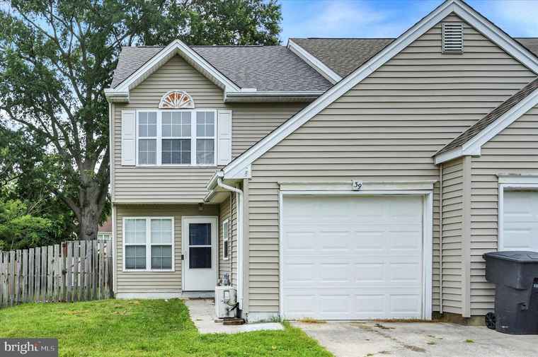 Photo of 39 Periwinkle Ct Dover, DE 19904