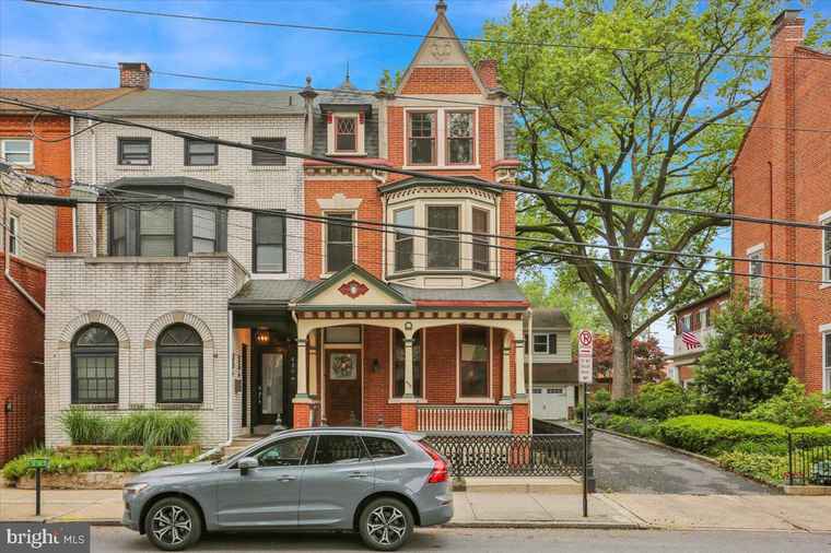 Photo of 408 N Duke St Lancaster, PA 17602