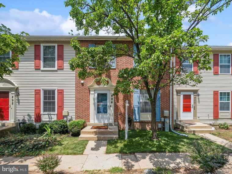 Photo of 494 Imperial Sq Odenton, MD 21113
