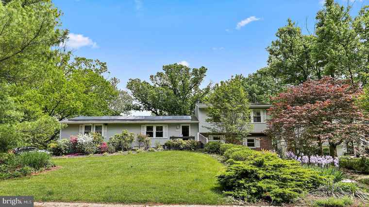 Photo of 9445 2 Hills Ct Columbia, MD 21045