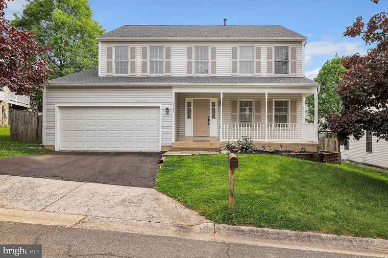 Photo of 8808 Gingerbread Ct Gaithersburg, MD 20877