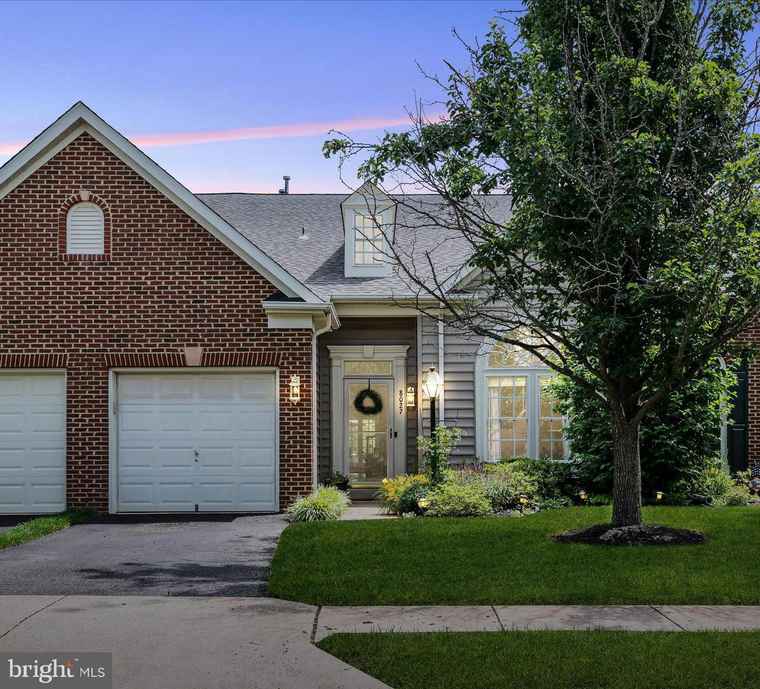 Photo of 8027 Montour Heights Dr Gainesville, VA 20155