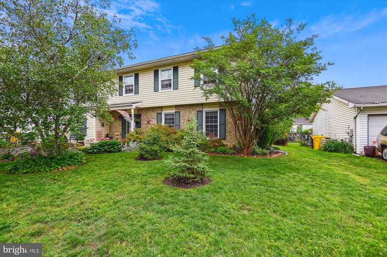 Photo of 7909 Stone Hearth Rd Severn, MD 21144