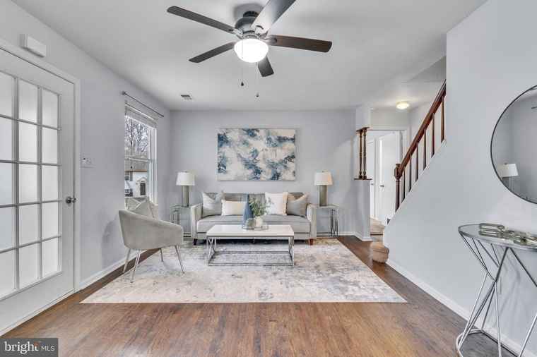 Photo of 9216 Spring Acres Rd Clinton, MD 20735