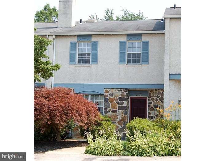 2490 Fieldcrest Ave Jeffersonville Pa 19403 Mls 1004011276