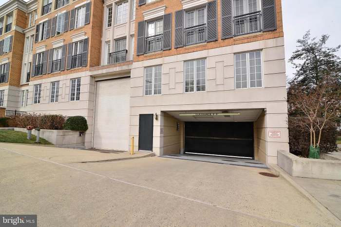 Condos After Dark 100 Wisconsin Avenue >> 2501 Wisconsin Ave Nw 401 Washington Dc 20007 Mls Dcdc380424 Condos After Dark 100 Wisconsin Avenue >> 2501 Wisconsin Ave Nw 401 Washington Dc 20007 Mls Dcdc380424