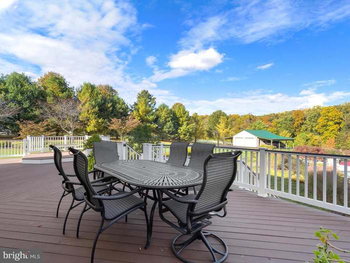 22325 Essex View Dr, Gaithersburg, MD 20882 | Redfin 22325 Essex View Dr, Gaithersburg, MD 20882 | Redfin