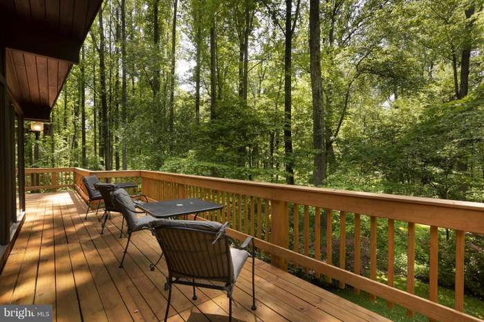 1100 Tucker Ln Ashton Md 20861 Mls 1001491544 Redfin