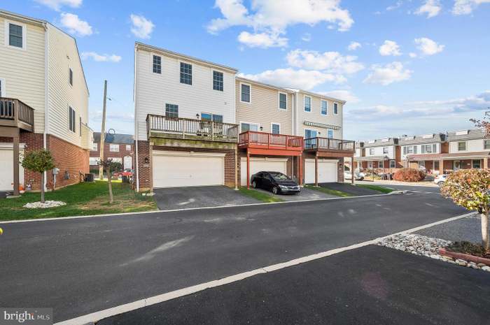 Pyle street best sale