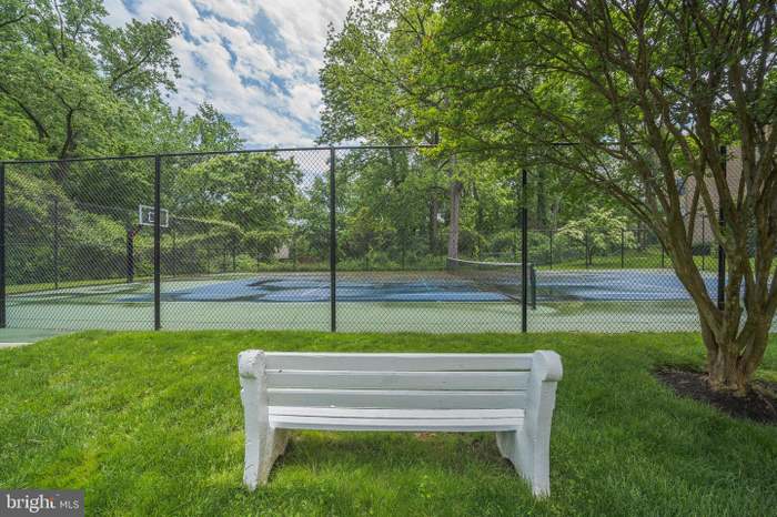11919 Parklawn Dr Unit T-3, Rockville, MD 20852 | Redfin