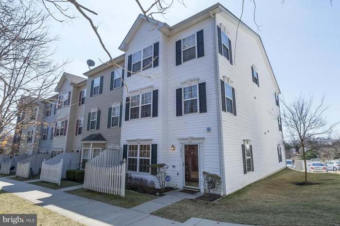 8075 Brookstone Ct Unit Severn MD 21144 MLS 1002896814 Redfin