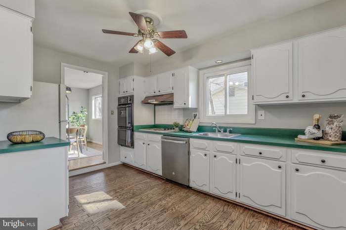 14128 Flint Rock Rd, Rockville, MD 20853 | Redfin