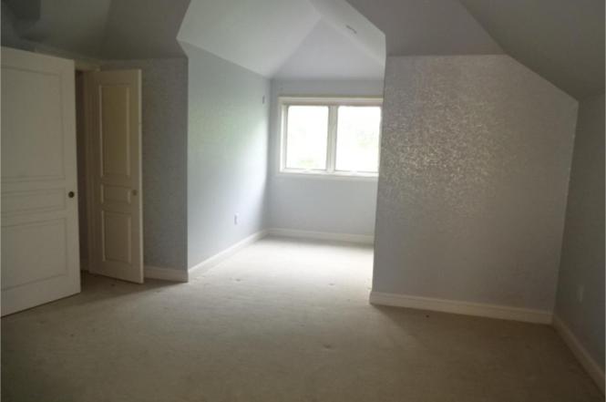 12 Open Hearth Dr, Reading, PA 19607