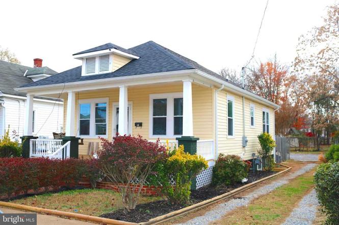 2008 Charles St, Fredericksburg, VA 22401 | MLS ...