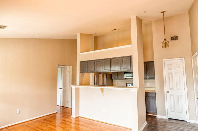 13103 Briarcliff Ter Unit 10-1009, Germantown, MD 20874