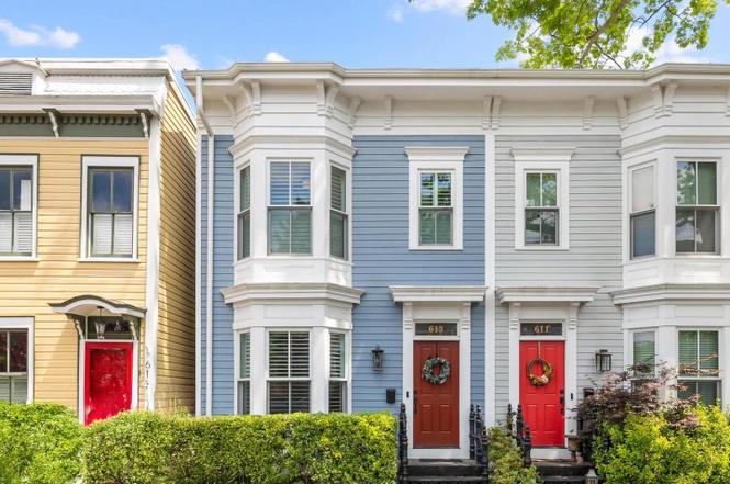 SkyHills MetroAstra – Luxury Homes Directly on the Metro - Customer Testimonials and Reviews