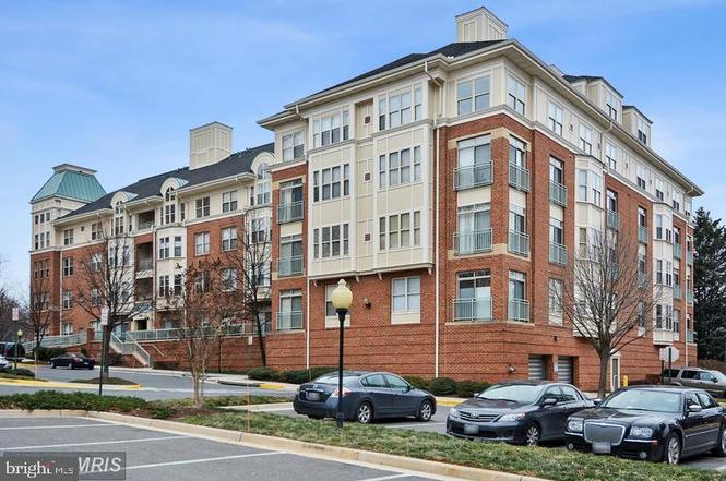 1851 Stratford Park Pl #115, Reston, VA 20190 | MLS# VAFX2077260 | Redfin