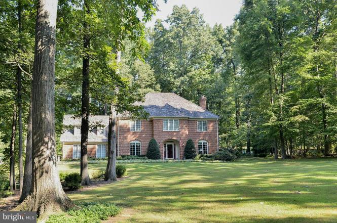 5842 William Dr, Warrenton, VA 20187 | MLS# 1001640323 | Redfin