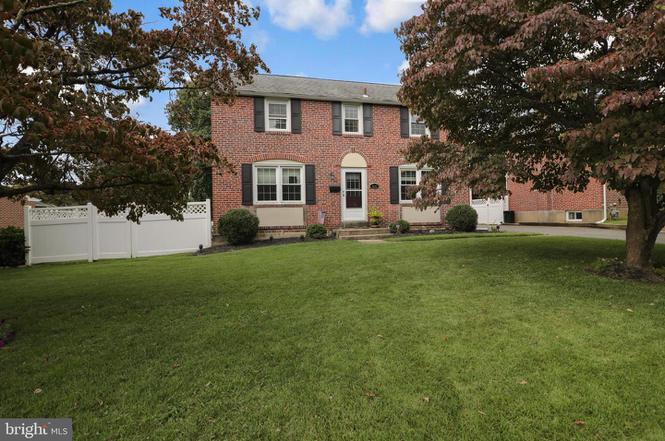 424 Colonial Park Dr, Springfield, PA 19064 | MLS# PADE500342 | Redfin