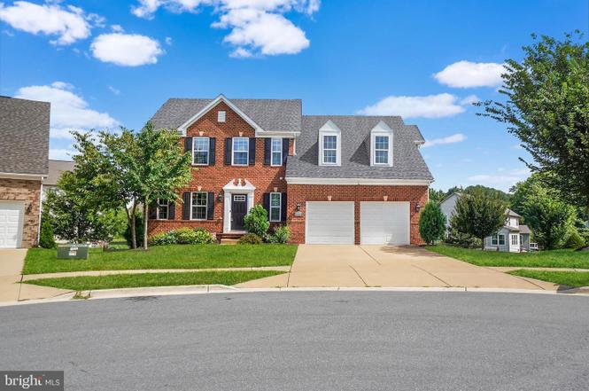 yummy★ 15504 Chiddingston Cir, Upper Marlboro, MD 20774 | Redfin