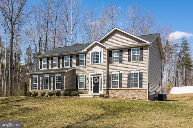 137 Donovan Ln, Stafford, VA 22556 | MLS# 1000244702 | Redfin