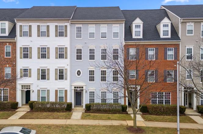 664 Orchard Ridge Dr #100, Gaithersburg, MD 20878 | Redfin