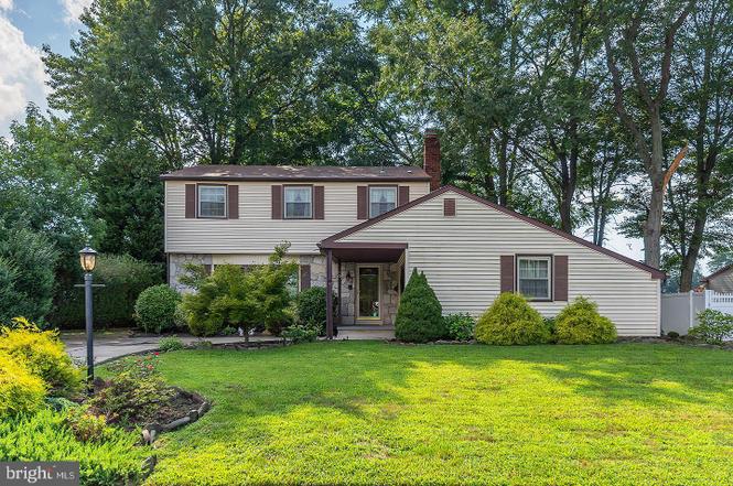 20 Lincoln Dr, Laurel Springs, NJ 08021 | MLS# NJCD400760 | Redfin