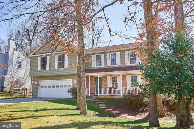 907 Young Dairy Ct, Herndon, VA 20170 MLS VAFX1111978