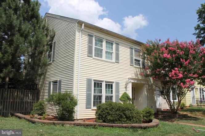 8972 Miles Pl, Manassas, VA 20110 | MLS# VAMN141992 | Redfin