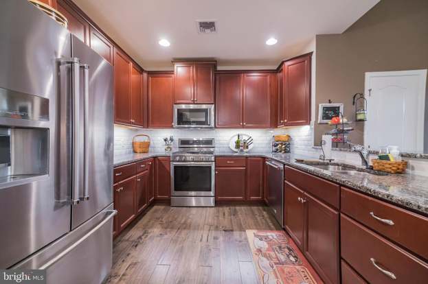 3391 Buck Rd Huntingdon Valley Pa 19006 Realtor Com
