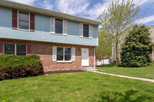 114 S Church St Westminster Md 21157 3 Beds 1 5 Baths