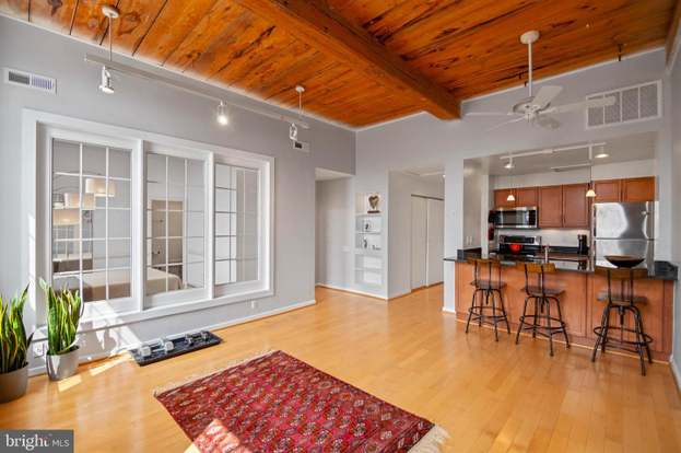 4009 Woodridge Rd Baltimore Md 21229 Mls Mdba521708 Redfin
