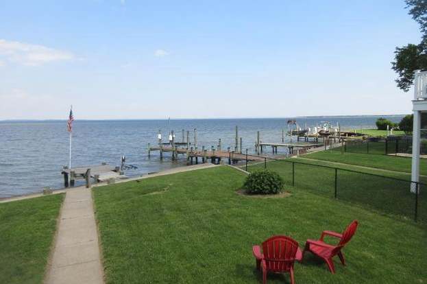 2724 Holly Beach Rd Baltimore Md 21221 Mls 1001758103 Redfin 2724 Holly Beach Rd Baltimore Md 21221