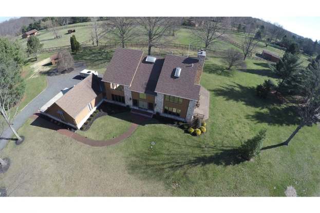 9 Baldwin Hill Pl Moorestown Nj 08057 Mls 1000241108 Redfin 9 Baldwin Hill Pl Moorestown Nj 08057