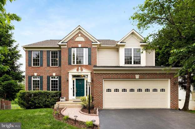 20596 Twelve Oaks Way Ashburn Va 20147 Mls Valo383114 Redfin