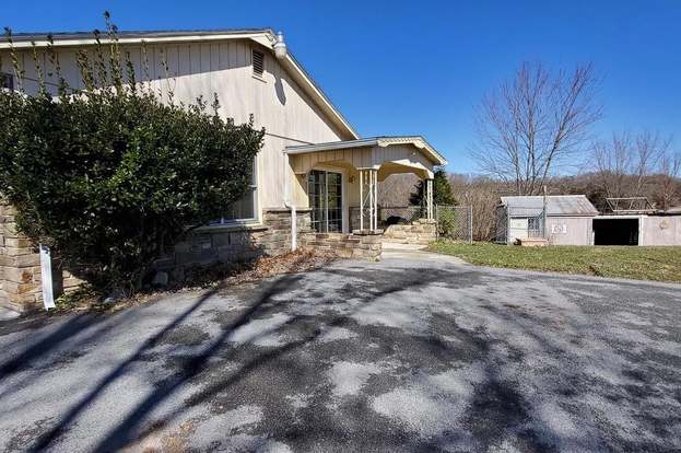14346 Maple Ridge Rd Hancock Md 21750 Mls Mdwa163132 Redfin