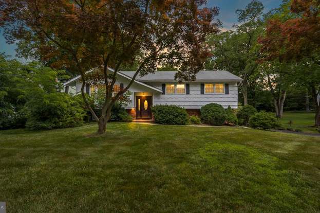 10 Van Hise Ct East Brunswick NJ 08816 MLS# 2313696R Redfin 10 Van Hise Ct East Brunswick NJ 08816 MLS# 2313696R Redfin