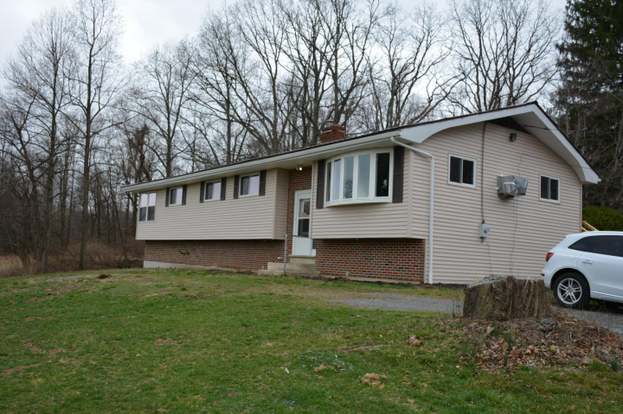 135 Wanner Rd Reading Pa 19606 Mls 1003892173 Redfin