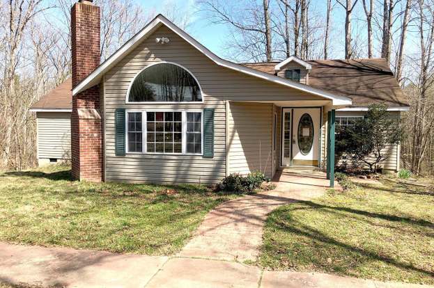 12115 W Catharpin Rd Spotsylvania Va 22551 Click On The Picture To See The Full Details Of This Property Property Property Management Free Property