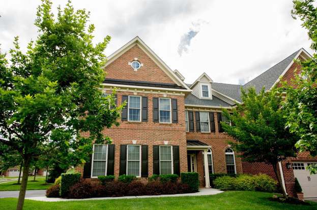2 Franklin Cir Newtown Pa 18940 Mls 1000244185 Redfin 2 Franklin Cir Newtown Pa 18940