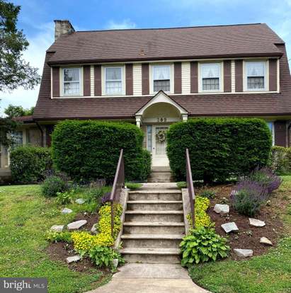 209 W Fornance St Norristown Pa 19401 Mls Pamc653224 Redfin