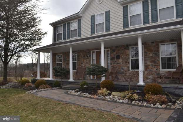 302 Aster Way Warrington Pa 18976 Mls Pabu444244 Redfin