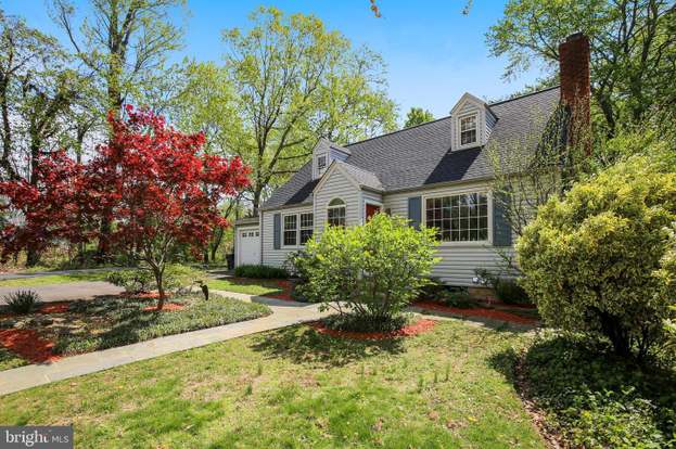 312 N Lee St Falls Church Va 22046 Mls Vafa110278 Redfin
