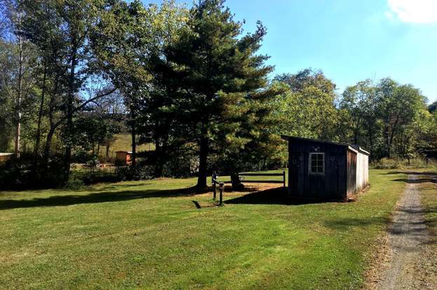 564 Glen Hollow Rd Burnt Cabins Pa 17215 Mls 1003300301 Redfin